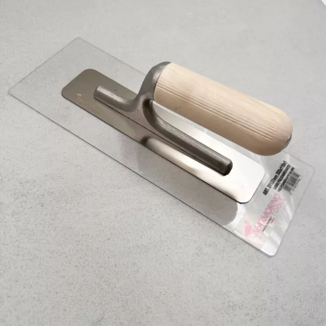 Taloche en Polycarbonate pour les enduits de sols Taloche en Polycarbonate pour les enduits de sols