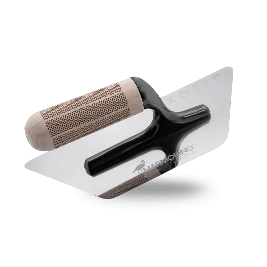 Xtrowel Exotic Gauche - Taloche pour enduits blancs, Lame trapèzoïdale Rigide de 0.6mm pour gaucher - Marmorino tools